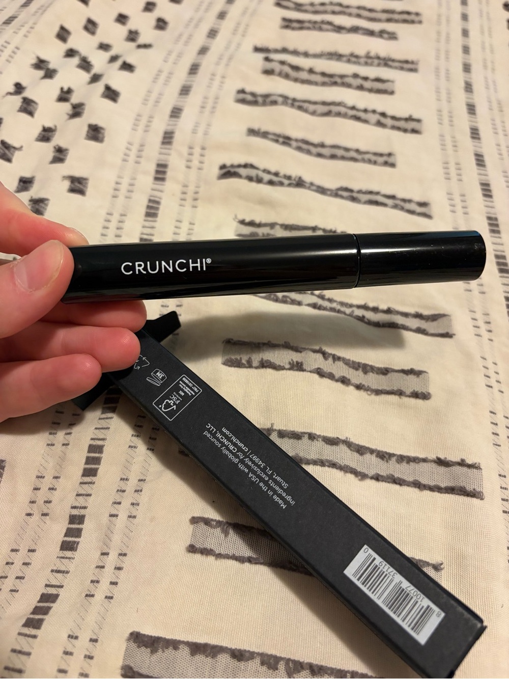 NEW Crunchi Shattered Mascara Black Vegan Clean Beauty